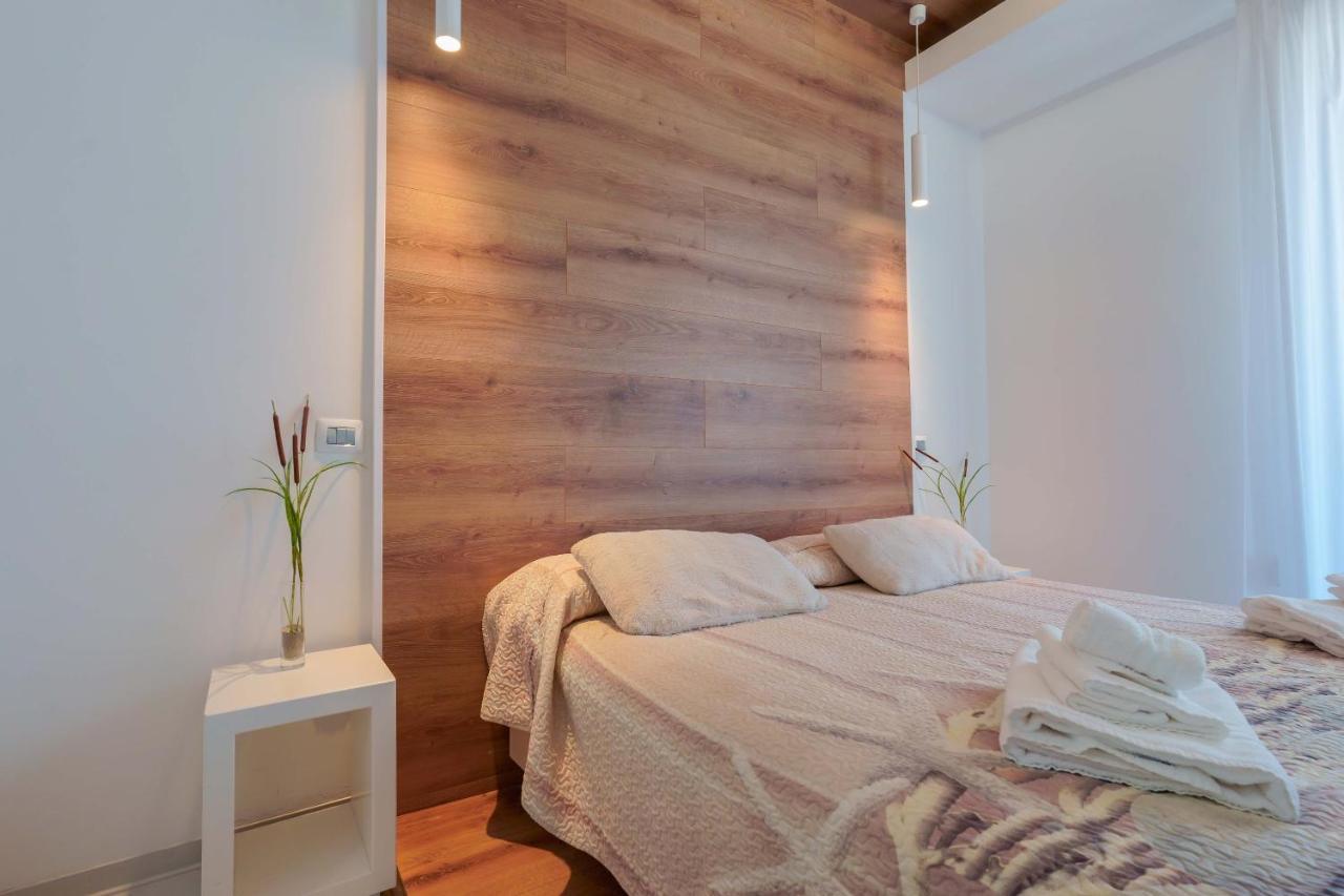 Petrarca Venti Rooms - Eja Sardinia Cagliari Dış mekan fotoğraf