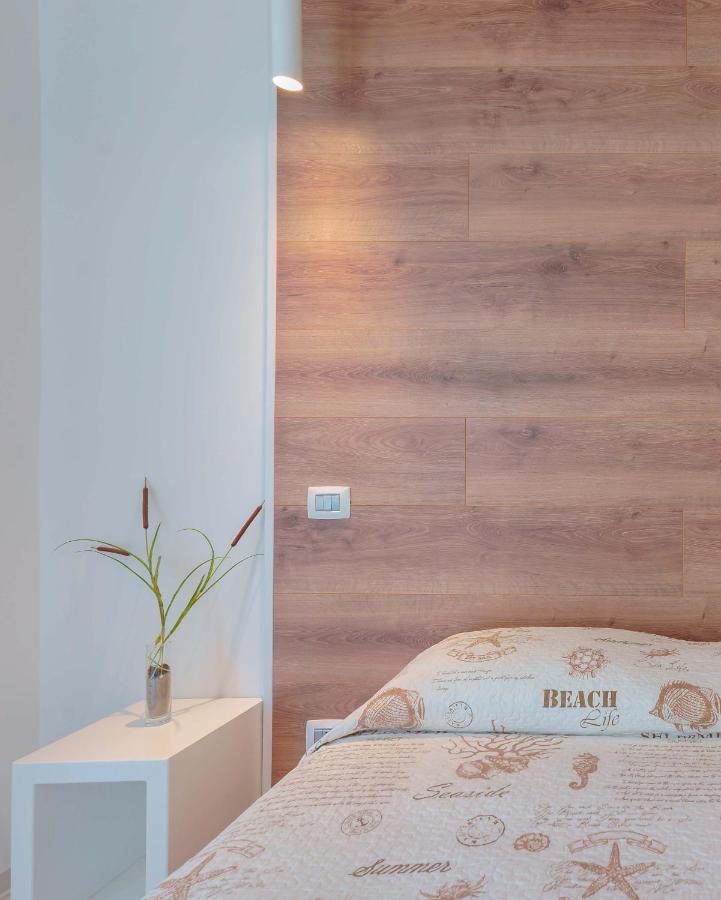 Petrarca Venti Rooms - Eja Sardinia Cagliari Dış mekan fotoğraf