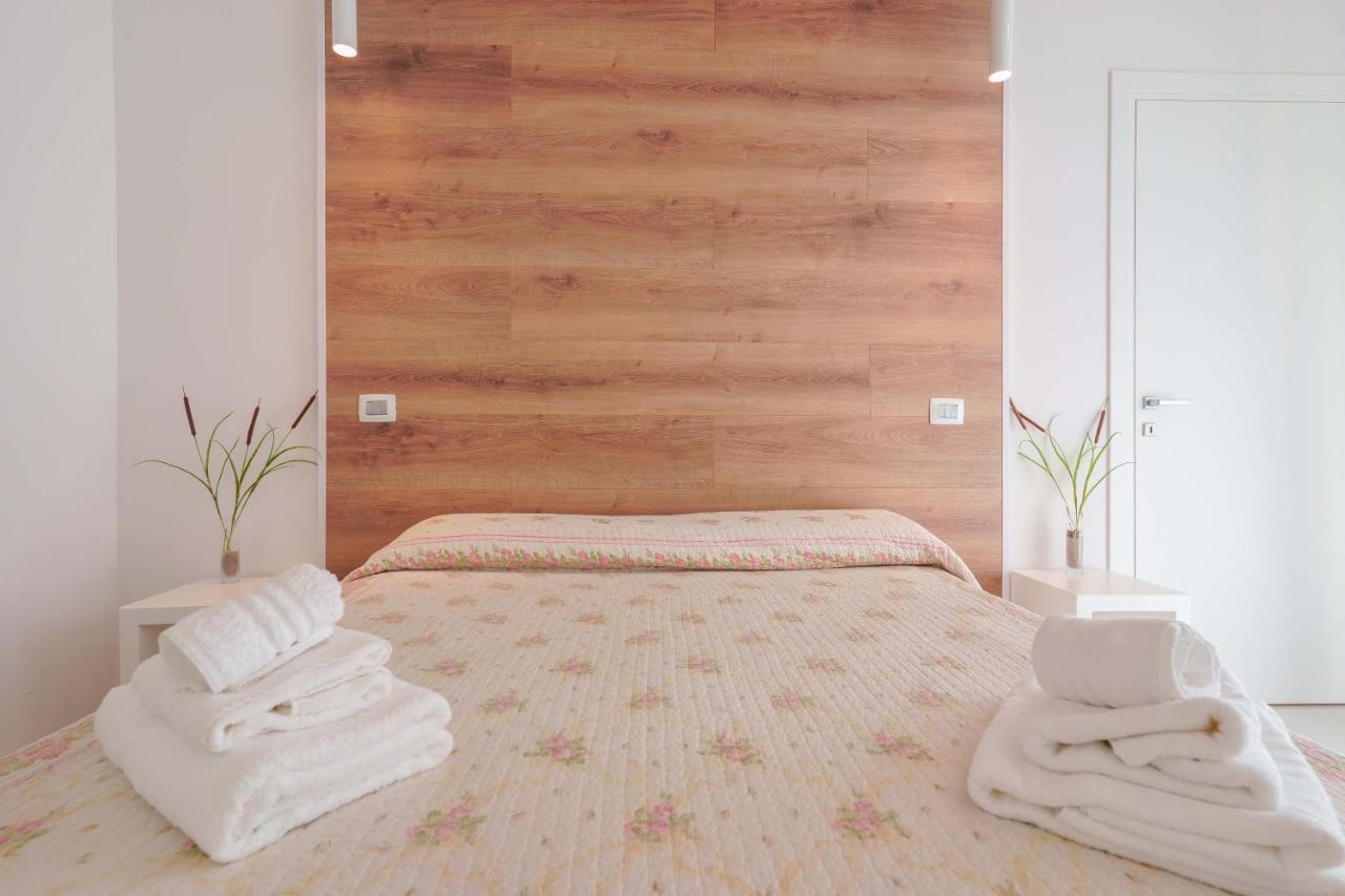 Petrarca Venti Rooms - Eja Sardinia Cagliari Dış mekan fotoğraf