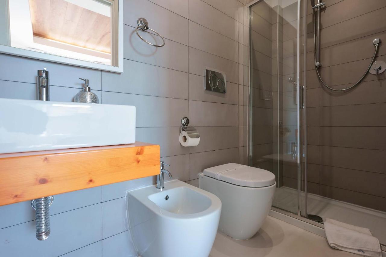 Petrarca Venti Rooms - Eja Sardinia Cagliari Dış mekan fotoğraf