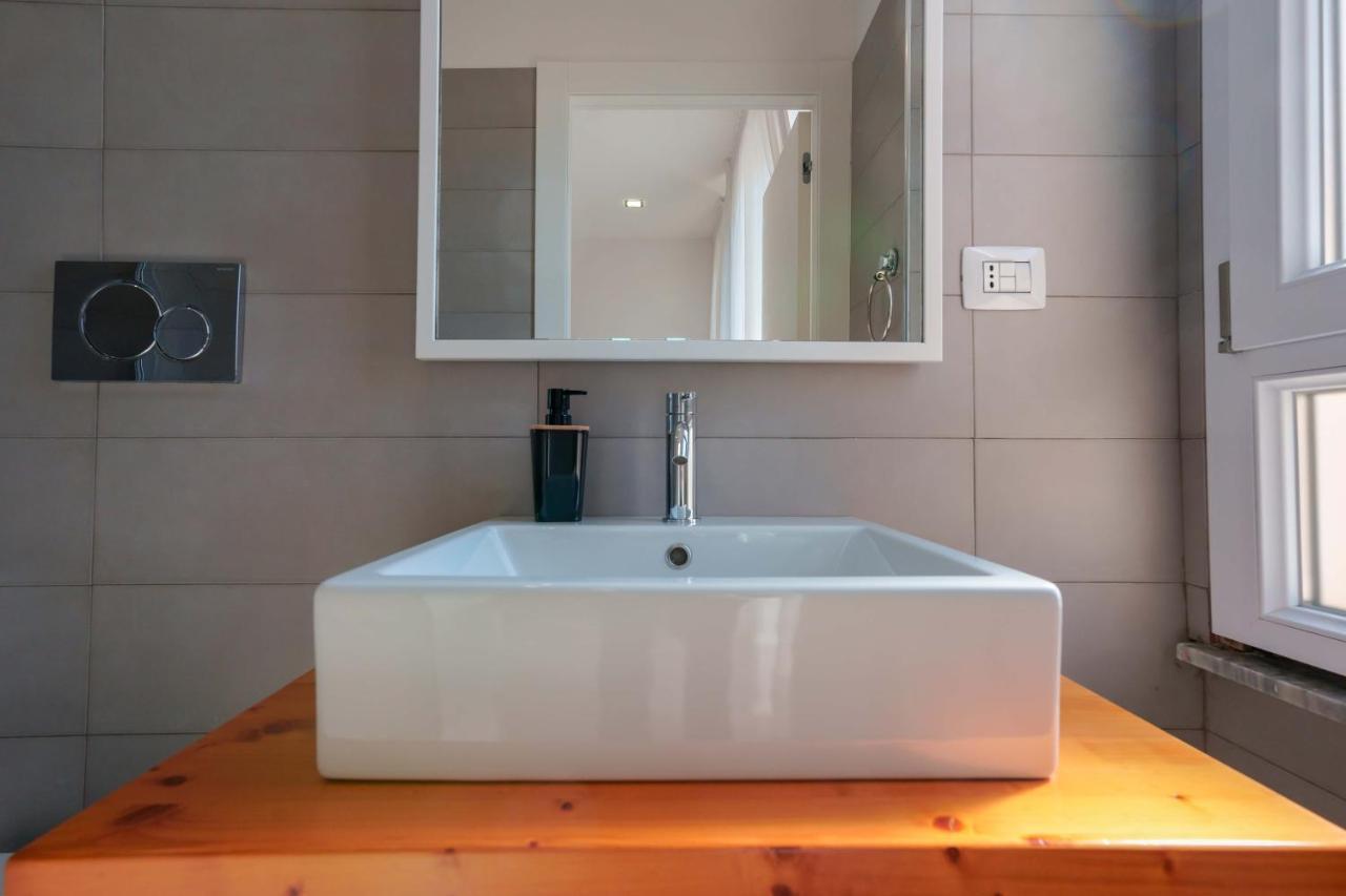 Petrarca Venti Rooms - Eja Sardinia Cagliari Dış mekan fotoğraf