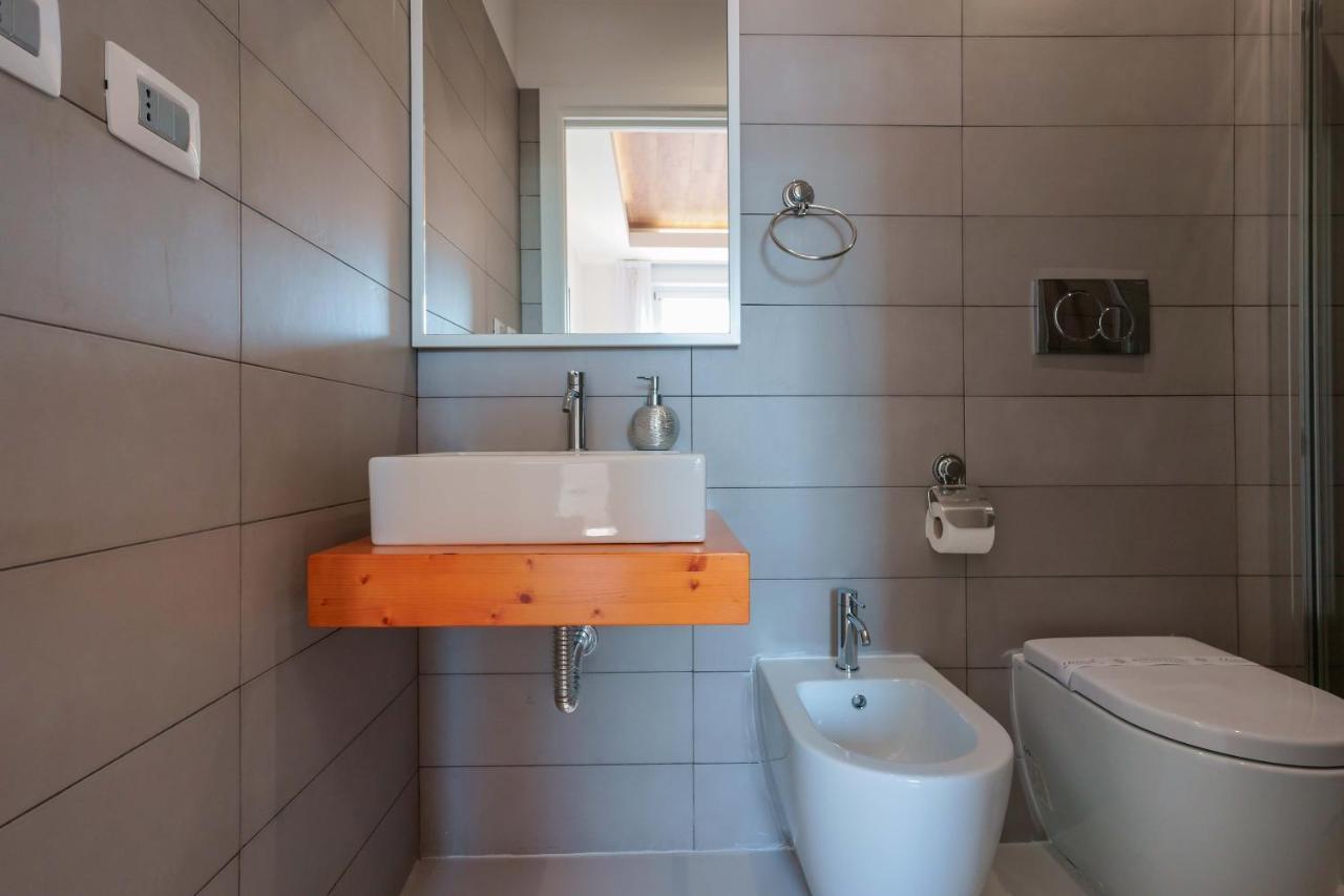 Petrarca Venti Rooms - Eja Sardinia Cagliari Dış mekan fotoğraf