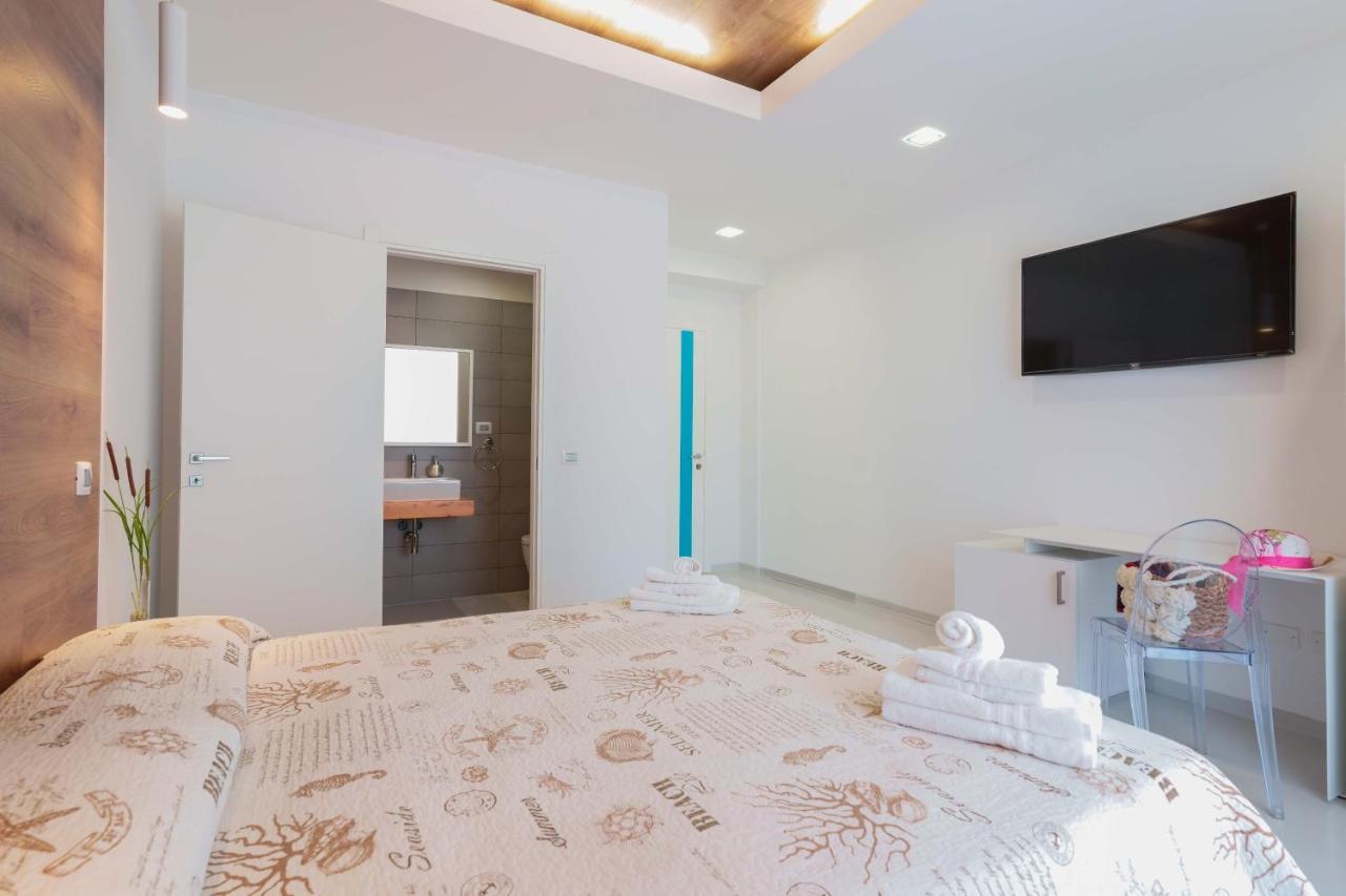 Petrarca Venti Rooms - Eja Sardinia Cagliari Dış mekan fotoğraf
