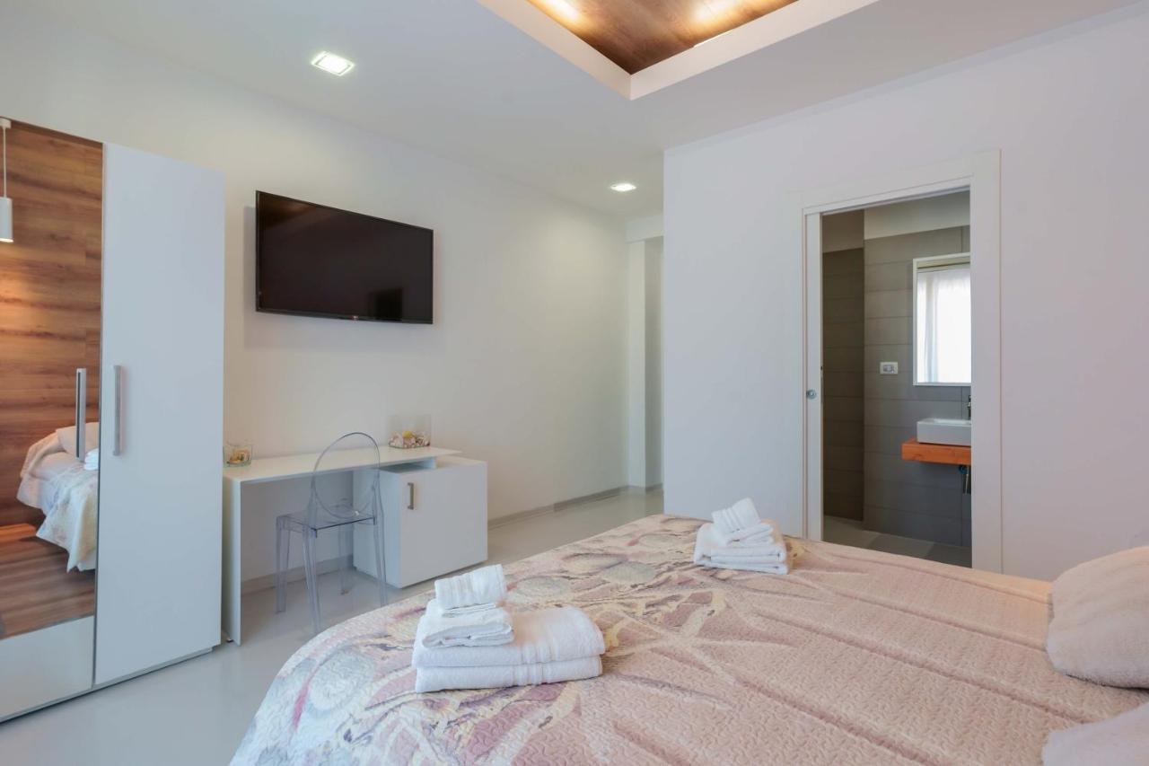 Petrarca Venti Rooms - Eja Sardinia Cagliari Dış mekan fotoğraf